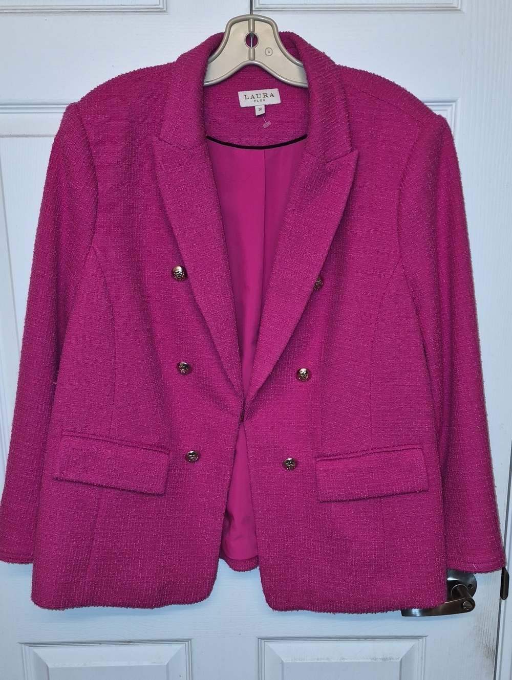 Laura Double-Breasted Fuchsia Bouclé Blazer